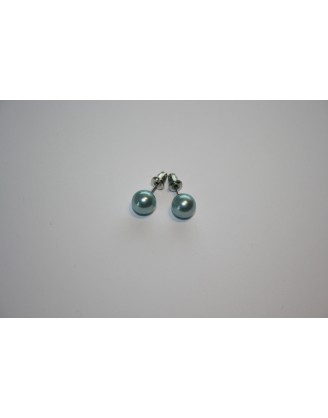 Pearl earrings light blue